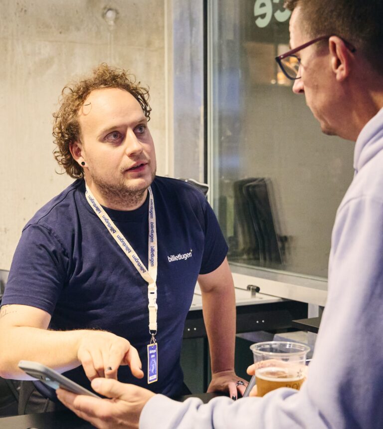help desk K.B. Hallen